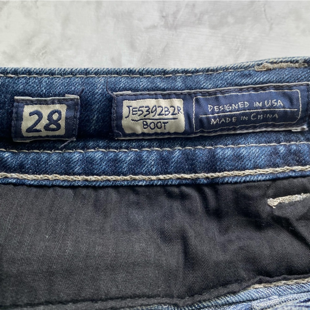 Miss Me Mid-Rise Boot Stretch Jean Size 28 - Picture 10 of 14